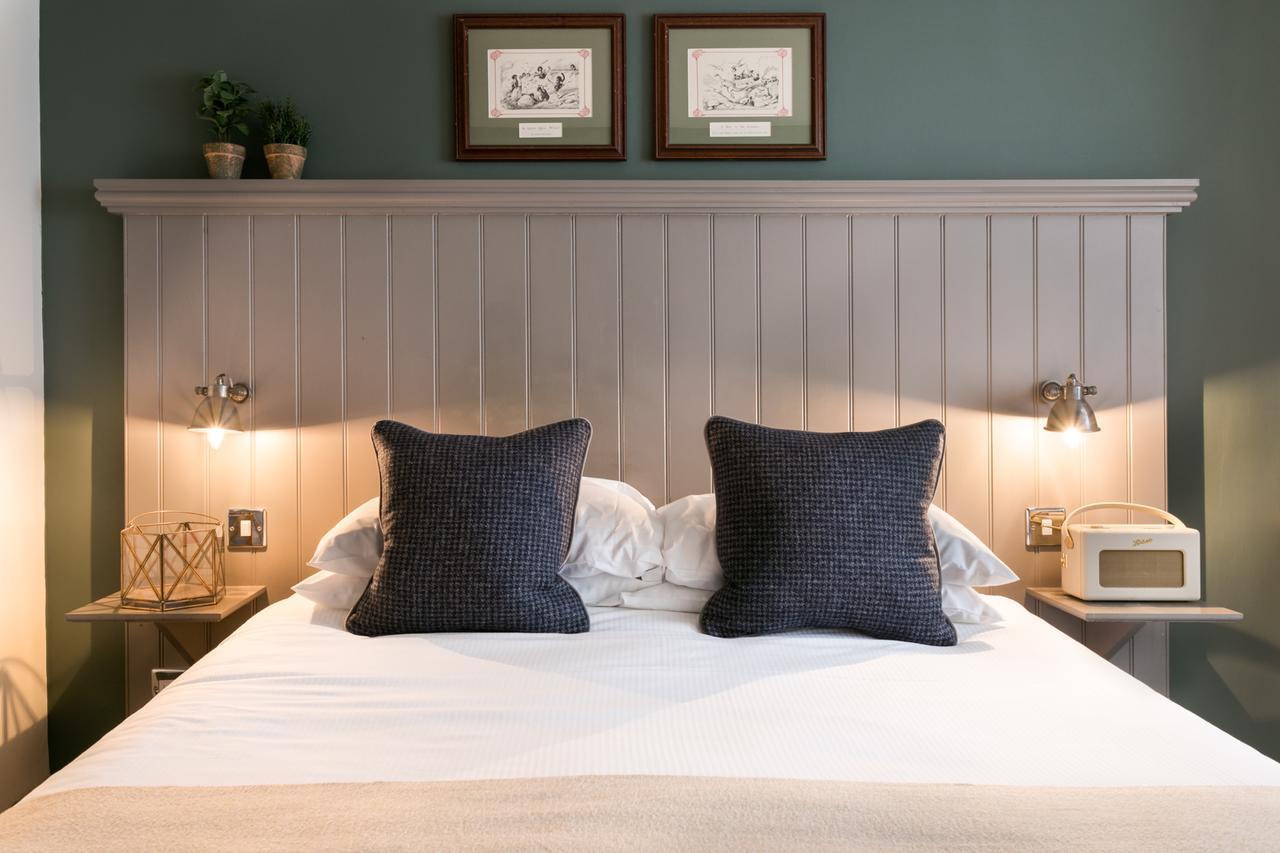 The Angel & Blue Pig Ξενοδοχείο Lymington Εξωτερικό φωτογραφία